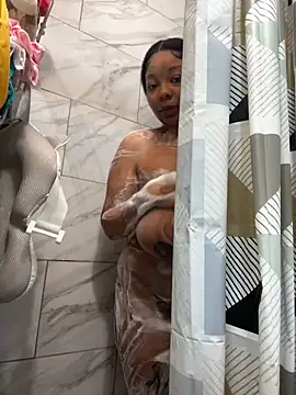 1BeautyN1Beast online show from December 2024 12:35:01 PM