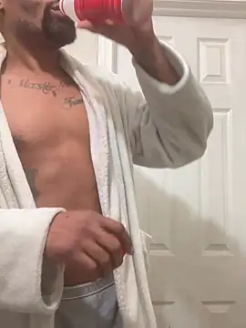 1BeautyN1Beast online show from January 2025 04:08:01 AM