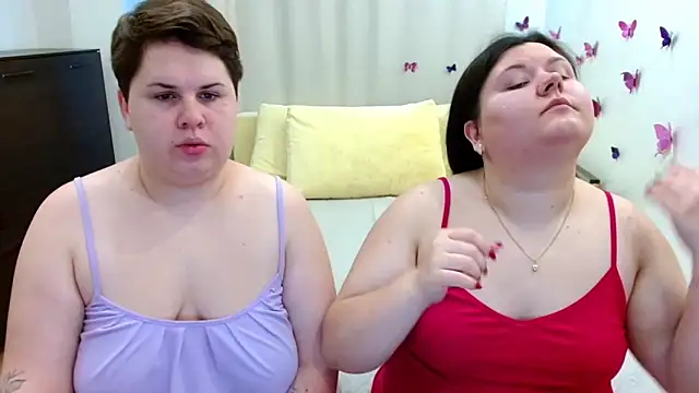 BeckyAndHellen online show from September 2025 10:20:01 AM