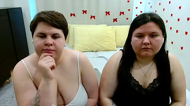 BeckyAndHellen online show from October 2025 11:13:02 AM