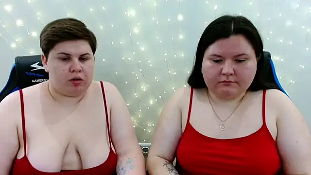 BeckyAndHellen online show from July 2026 07:45:02 AM