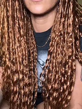 Shuggabutt online show from April 2026 07:17:02 PM