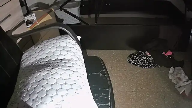 MartaMoon96 online show from December 2025 02:33:02 PM