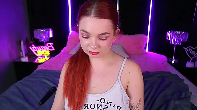 CarolinaDia online show from December 2024 12:45:02 AM