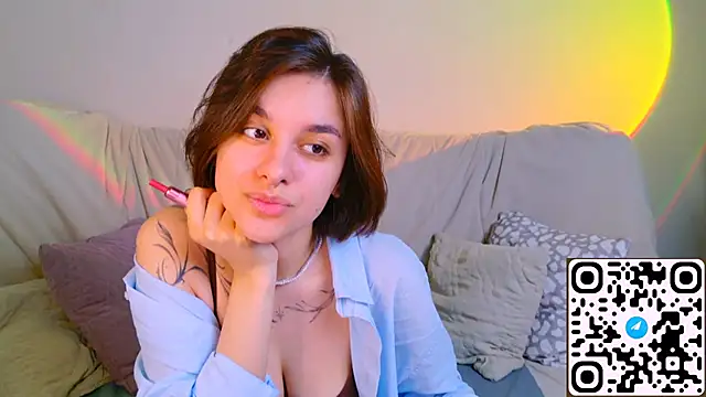 Snapshot of Celine_Dionn chatting on June 2026 09:59:01 AM Celine Dionn online show from June 2026 09:59:01 AM