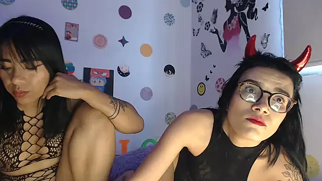 Snapshot of Yaumiko chatting on February 2025 09:48:01 PM Yaumiko online show from February 2025 09:48:01 PM