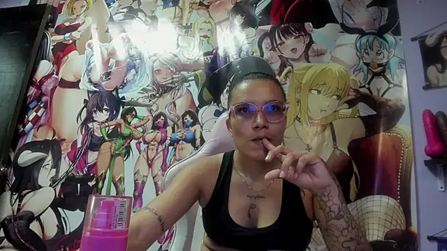 Snapshot of Yaumiko chatting on September 2025 03:34:01 PM Yaumiko online show from September 2025 03:34:01 PM