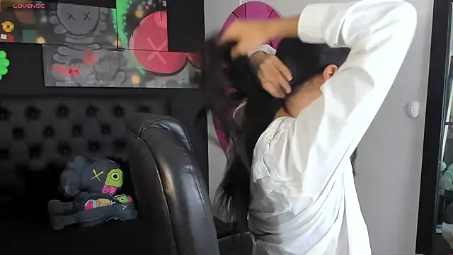 LOISE-XX online show from September 2025 02:05:02 PM