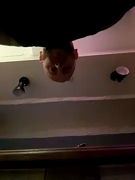 Snapshot of RomWoolf chatting on February 2025 12:29:01 AM RomWoolf online show from February 2025 12:29:01 AM