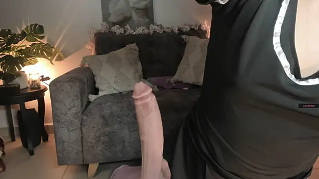 Snapshot of Naughtylittlegirl_ chatting on December 2025 07:20:01 PM Naughtylittlegirl online show from December 2025 07:20:01 PM