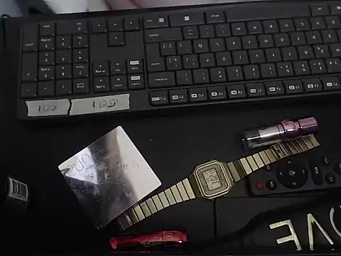 paiper halliwey online show from January 2025 08:02:01 PM