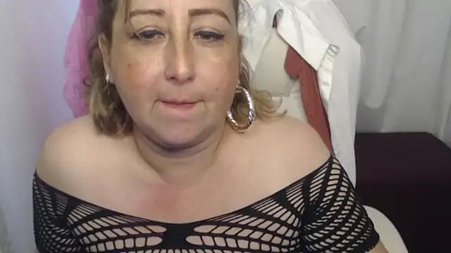 paiper halliwey online show from January 2025 06:51:01 PM