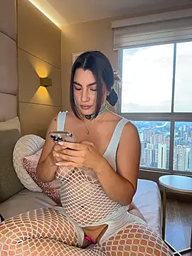 SaharaRush  online show from December 2025 08:57:01 PM