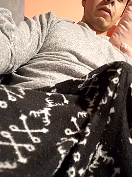 GuapoCoqueto online show from November 2025 06:56:02 AM