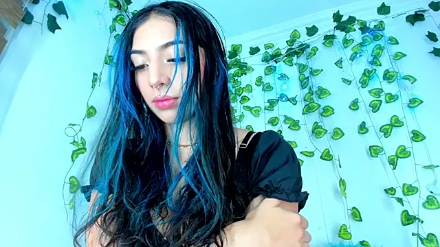 SaturnooStonee online show from December 2024 03:59:01 AM