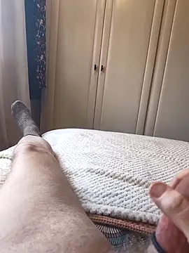 Snapshot of toptugger chatting on March 2026 04:57:02 PM toptugger online show from March 2026 04:57:02 PM