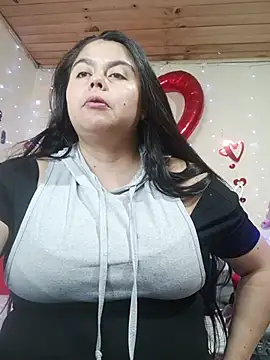 Snapshot of celestehot707rs chatting on April 2026 12:24:02 AM celestehot707rs online show from April 2026 12:24:02 AM