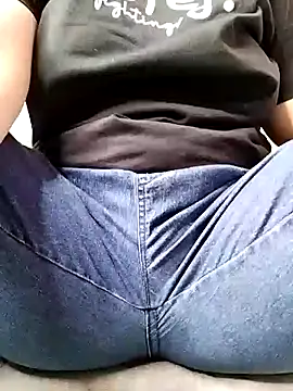 Mie610 online show from October 2025 12:22:01 AM