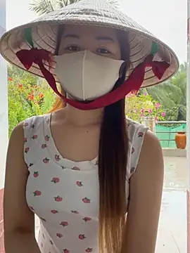 BabyThree  online show from November 2025 08:24:01 AM