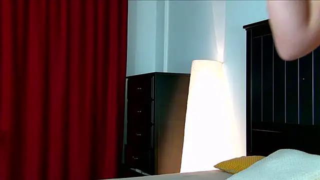 Yanira Muslim online show from December 2025 05:13:01 AM