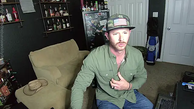 chillinthemosttt online show from December 2024 04:14:01 AM