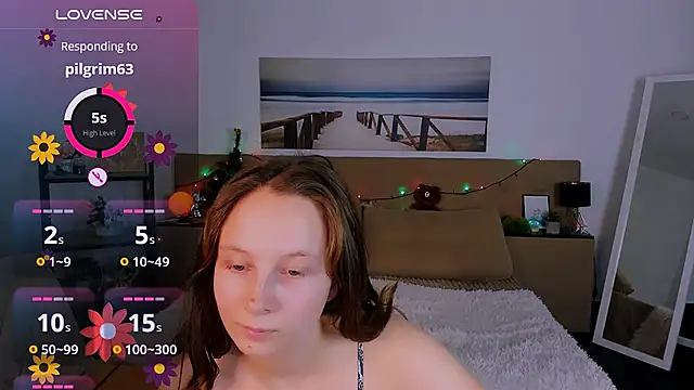 Snapshot of Ketrin_n_ chatting on January 2025 12:37:01 PM Ketrin n  online show from January 2025 12:37:01 PM