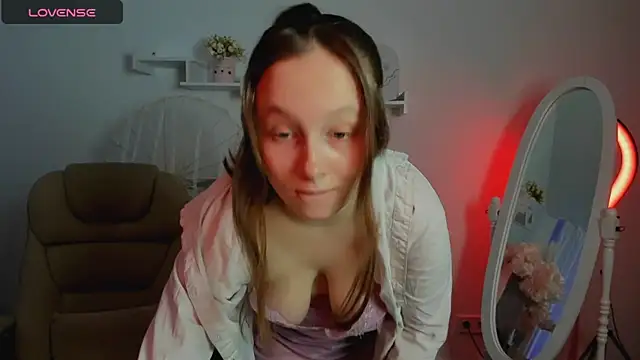 Snapshot of Ketrin_n_ chatting on January 2025 06:41:02 AM Ketrin n  online show from January 2025 06:41:02 AM