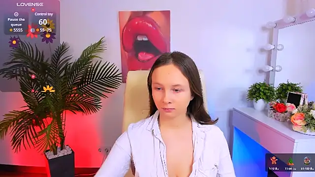 Snapshot of Ketrin_n_ chatting on February 2025 06:35:01 AM Ketrin n  online show from February 2025 06:35:01 AM