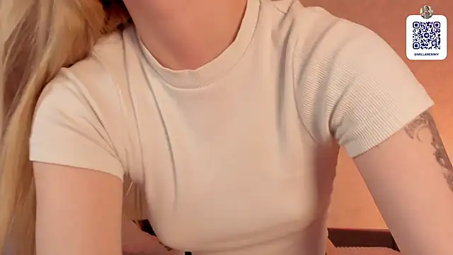 Snapshot of milla_remmy chatting on March 2025 10:50:02 PM milla remmy online show from March 2025 10:50:02 PM