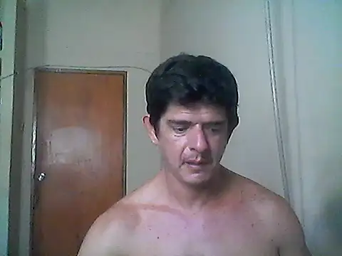 Snapshot of Marobronco chatting on April 2026 04:45:02 PM Marobronco online show from April 2026 04:45:02 PM