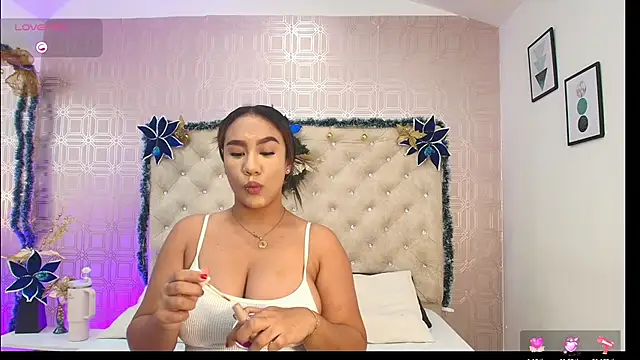 Sara Desire online show from January 2025 12:35:02 PM