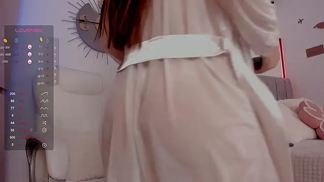 Snapshot of imsofia_ chatting on September 2025 07:40:02 PM imsofia  online show from September 2025 07:40:02 PM