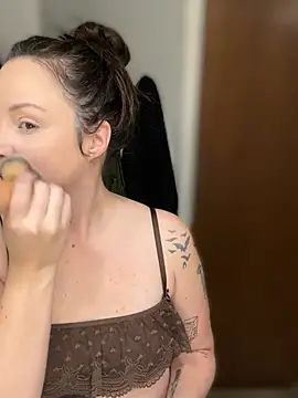 Snapshot of Blaze_Baby chatting on February 2026 03:27:02 PM Blaze Baby online show from February 2026 03:27:02 PM