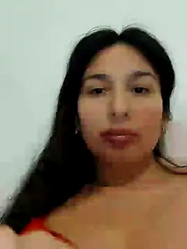 Snapshot of Bigyummmzul chatting on December 2024 09:41:02 PM Bigyummmzul online show from December 2024 09:41:02 PM