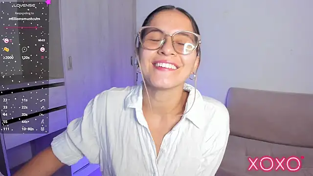 Snapshot of Lilacutte_ chatting on March 2026 08:19:01 AM Lilacutte online show from March 2026 08:19:01 AM