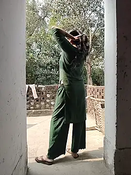 Hot-rubina online show from March 2026 04:08:01 AM