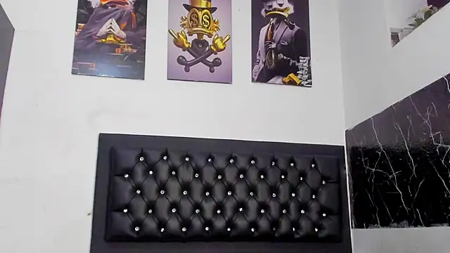 Snapshot of kriixtybrown chatting on November 2025 07:13:01 PM kriixtybrown online show from November 2025 07:13:01 PM