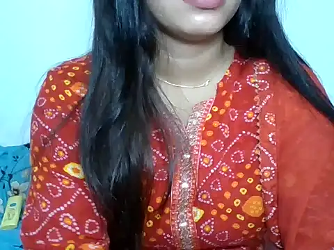 Snapshot of sparkling_queen chatting on December 2024 04:36:02 PM sparkling queen online show from December 2024 04:36:02 PM