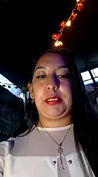 Bella keny online show from January 2025 11:00:01 PM