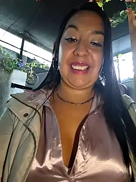 Bella keny online show from February 2025 10:21:02 PM