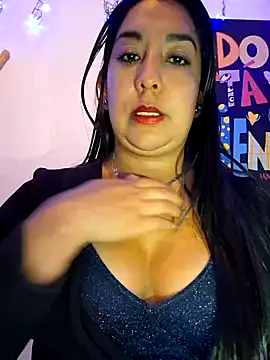 Bella keny online show from March 2025 10:40:01 PM