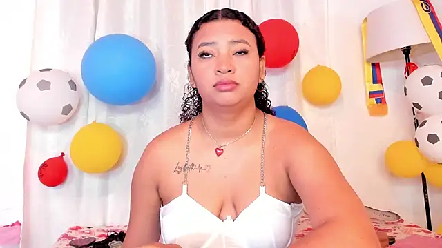 Snapshot of JessyZoe chatting on July 2026 01:47:02 PM JessyZoe online show from July 2026 01:47:02 PM