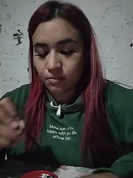 EmaGw online show from November 2025 11:04:02 PM