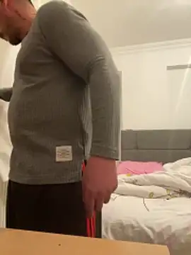 Snapshot of Karadeniz6153 chatting on April 2026 10:34:02 PM Karadeniz6153 online show from April 2026 10:34:02 PM