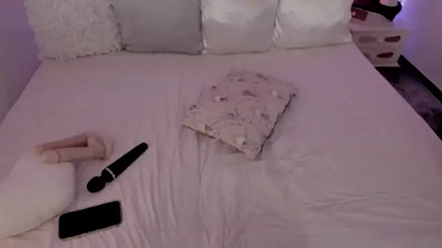 Lau 123x online show from October 2025 05:16:02 AM