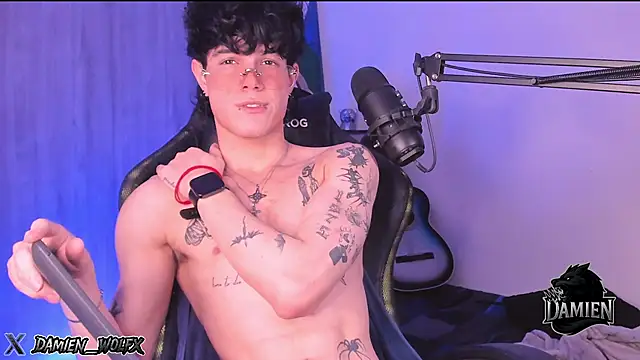 cinnamon boyxxx online show from September 2025 05:11:02 AM