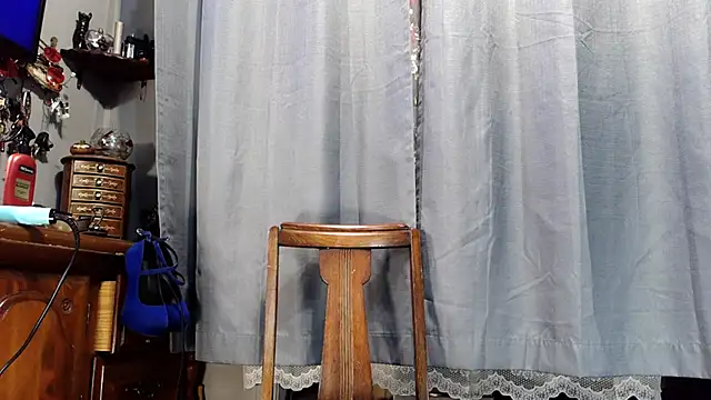 Genevieve143 online show from February 2026 02:24:01 AM