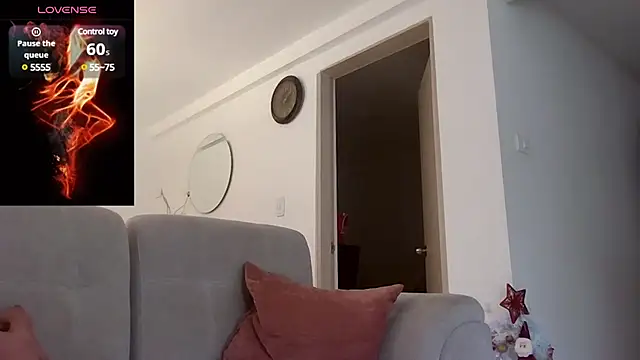 Snapshot of saramartinez1000 chatting on December 2024 06:10:02 PM saramartinez1000 online show from December 2024 06:10:02 PM