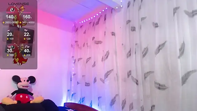 tania 060101 online show from March 2025 09:45:01 PM