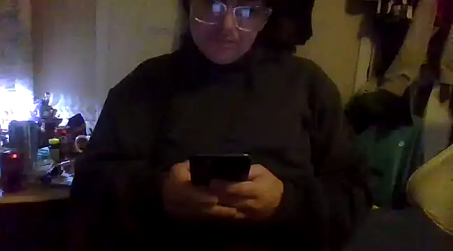 Snapshot of velvetta_ chatting on December 2024 07:13:02 AM velvetta  online show from December 2024 07:13:02 AM